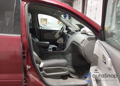 2011 Chevrolet Traverse 2Lt z USA, uszkodzony, nr VIN 1GNKVJED0BJ286691